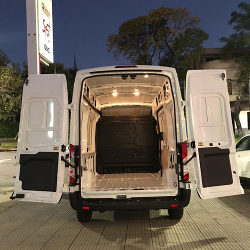 Imagen 5 de 18 de Ford Transit 2.2l Furgon Mediano Techo Elevado 350m 07 (r)