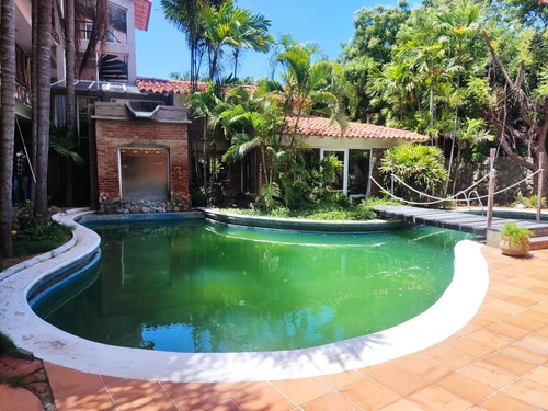 Imagen 4 de 4 de Venta Posada Puerto Viejo. Propiedad Mas Fondo De Comercio,