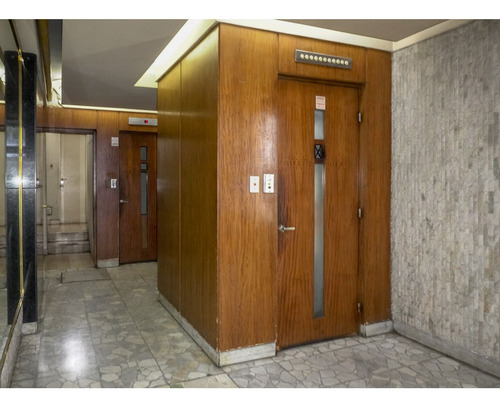 Venta. Departamento 2 Dormitorios. Reciclado A Nuevo.