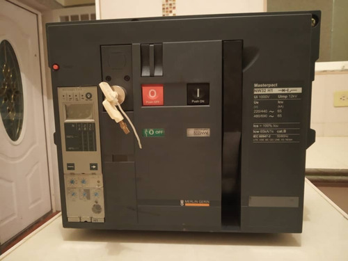 Breaker Masterpact Nw32 Hi 3200amp