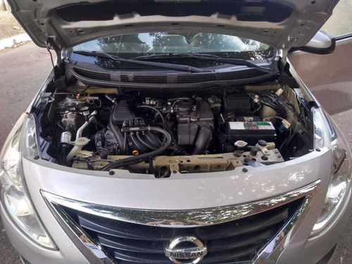 Nissan Versa 2017 1.0 12v S 4p