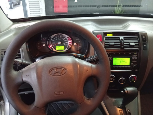 Hyundai Tucson 2.0 Gl 4x2 Aut. 5p