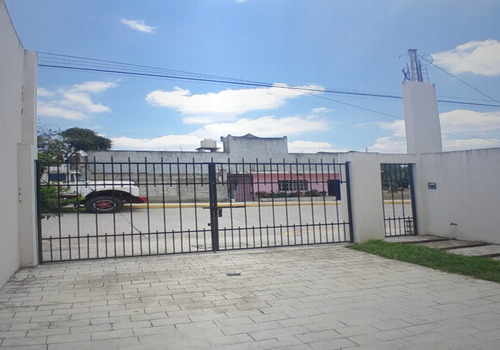 Casa A 5 M Inutos De Centro Comercial