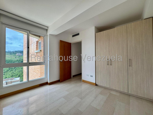 Rm Apartamento (1 Nivel) En Alquiler En Lomas Del Sol