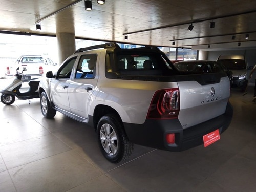 Renault Duster Oroch Dynamique 1,6 2021 Seminuevo Contado