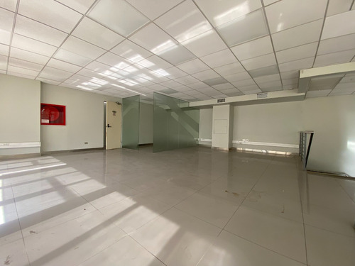 Cuevas/barrio Cívico Comercial/amplia Factibilidad Comercial