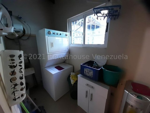Imagen 7 de 17 de Leida Falcon Rentahouse Vende Townhouse En El Rincon Naguanagua 22-6841 Lf