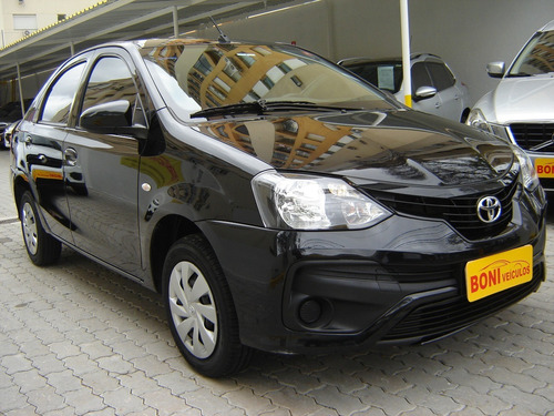 Imagem 3 de 14 de Toyota Etios Sd X Vsc Mt