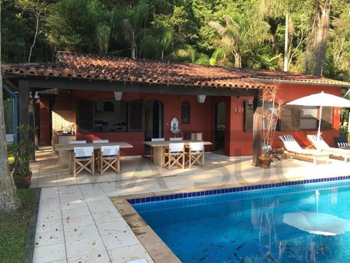 Imagem 7 de 30 de Fascinante Imóvel, Com Excelente Acabamento, Com Lago E Piscina. Excelente Para Lazer E Para Moradia. - 68 - 69418584