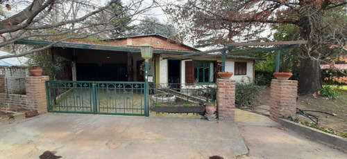 Imagen 1 de 10 de Vivienda 3 Dormitorios + Galpón Sobre Ruta Nº5