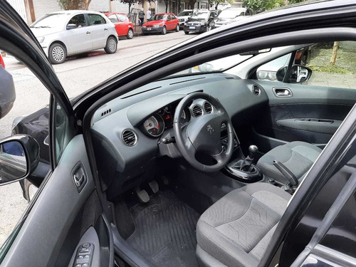 Peugeot 308 2016