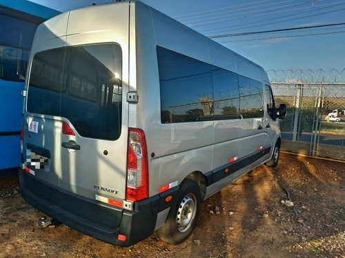 Imagem 2 de 4 de Renault Master Longa Marticar