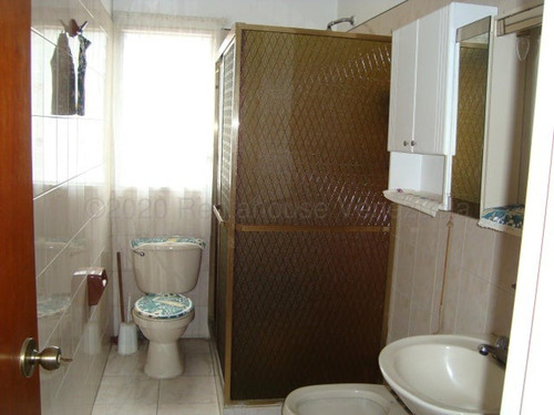 Los Chorros Edificio Comercial En Venta Mls #25-21914 Sl
