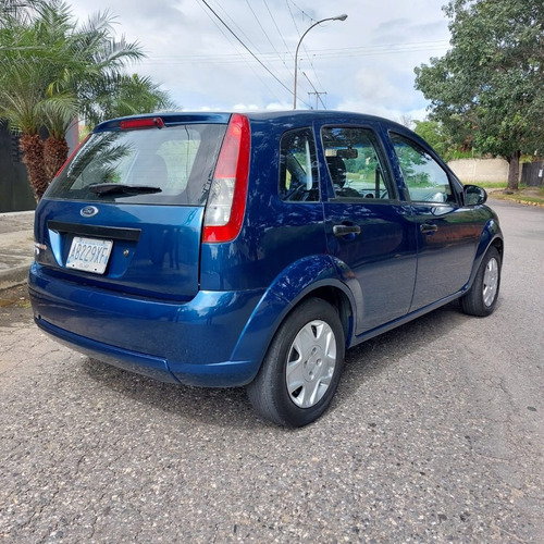 Imagen 4 de 10 de Ford Fiesta