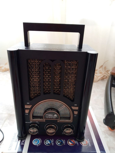 Universal Royal, Fm/sw Radio De 3 Bandas