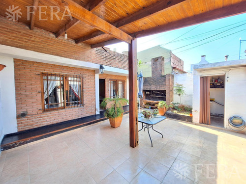 Venta Ph De 3 Ambientes Con Cochera Y Terraza En Sarandí