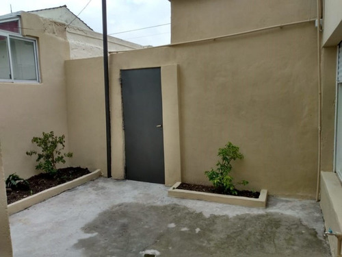 Imagen 5 de 13 de Casa Ph En Venta En Moron Sur
