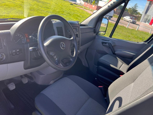 Imagen 8 de 16 de Mercedes Benz 415 Cdi Motorhome