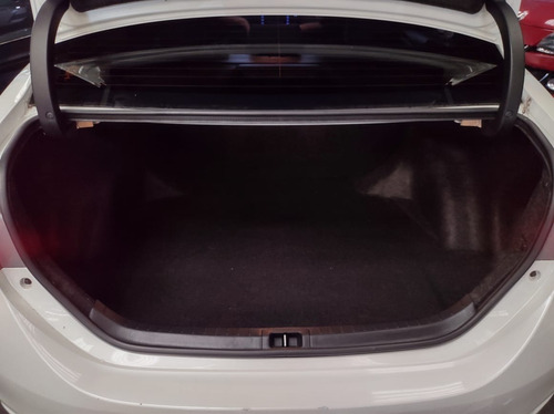 Toyota Corolla Xli Cvt 1.8 / Nafta / 2017