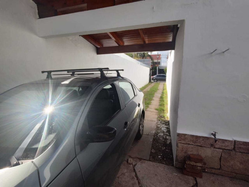 Imagen 3 de 10 de Villa Corina - Luis Vernet 2168 - Casa En Venta