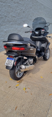 Imagen 4 de 25 de Piaggio Mp3 500