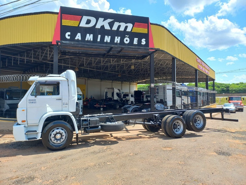 Imagem 7 de 12 de Vw 18.310 Titan 2004 Chassi 6x2