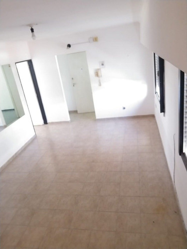 Imagen 12 de 16 de Gran Departamento 1 Dormitorio En Microcentro