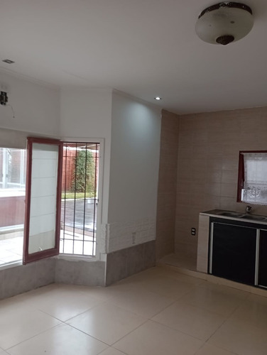 Imagen 23 de 30 de Chalet De 3 Ambientes Mas Departamento De 2 Ambientes A Estrenar