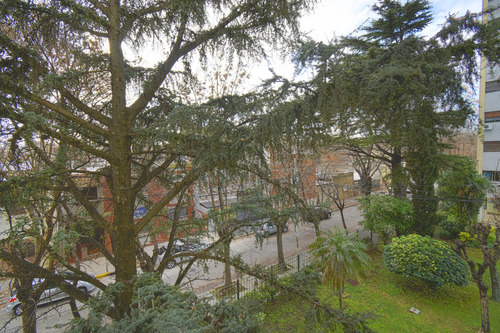 Venta Block Departamentos 4 Ambientes Cocheras Villa Real Apto Credito