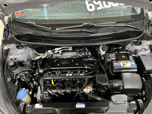 Hyundai HB20 C.Style/C.Plus 1.6 Flex 16V Aut.