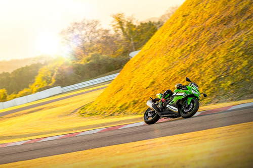 #043 - Nova Kawasaki Zx4r 2025 - Emplacamento Total Grátis