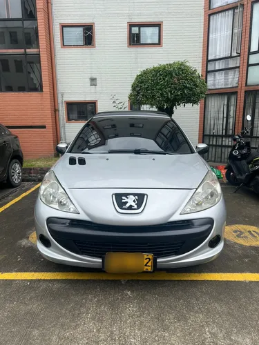 Peugeot 207 1.6 Compact Xs
