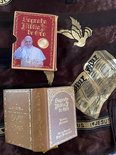 Sagrada Biblia De Oro Edición Especial Versión Personal Papá