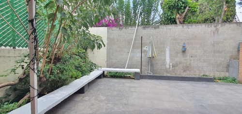 Casa En Venta Con Uso De Suelo Mixto En Viveros De La Loma, Tlalnepantla De Baz