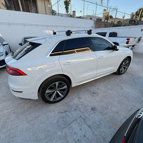 Audi Q8 2021