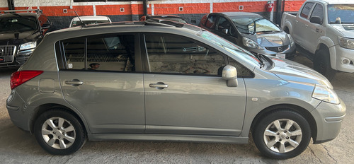 Nissan Tiida 1.8 Tekna