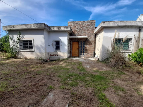 ¡oportunidad!  Casa De 4 Dormitorios En Construcción En Ranelagh. Ideal Dos Familias.