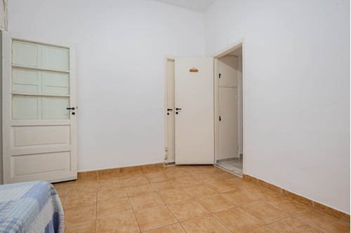 Imagen 15 de 30 de Casa Con Taller-pileta En Venta 5 Amb. La Tablada