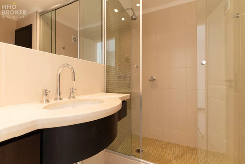 Apartamento En Alquiler Torre Lobos, Punta Del Este.