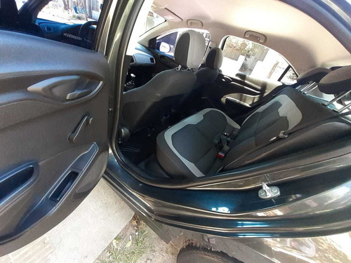 Imagen 3 de 9 de Chevrolet Onix Nlt