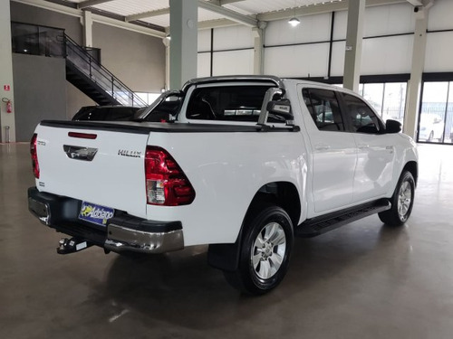 Toyota Hilux Hilux 2.7 SR 4X2 CD 16V FLEX 4P AUTOMÁTICO