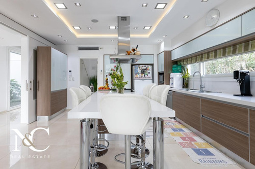 Imagen 4 de 30 de Venta Casa Saint Thomas Este - Canning