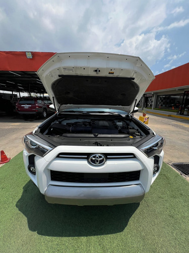 Toyota 4runner Off Road 4x4