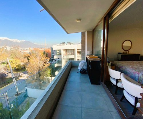 Terraza Y Quincho En Azotea, Estar Fam, Pasos De Portal, N/o