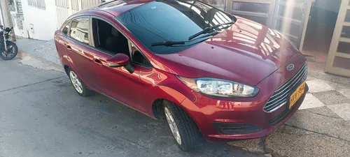 Ford Fiesta 1.6 Sportback Se Mecánica