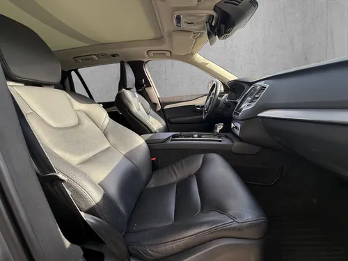 Volvo XC90 2.0 T6 Momentum Awd 5 Pas. At