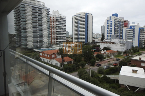 Imagen 3 de 4 de Lindisimo Edificio Con Todos Los Servicios