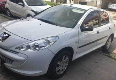 Peugeot 207 2013 1.4 Active 75cv