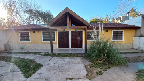 Imagen 1 de 13 de Venta Departamento Tipo Casa 3 Ambientes Independiente, En Mar Del Tuyu. (oportunidad)