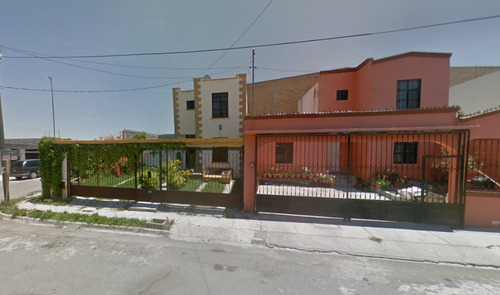 Casa En Remate Bancario En Magnolia, Las Flores , Saltillo, Coahuila -ngc